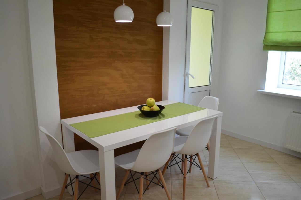 Apartment On Getmana Vigovskogo 49 Rivne Dış mekan fotoğraf